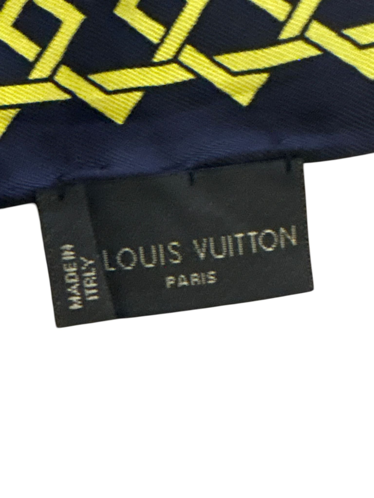 Louis Vuitton & Aiko 2013 Limited Japanese Kimonos Artist Scarf Silk Shawl, Mint!
