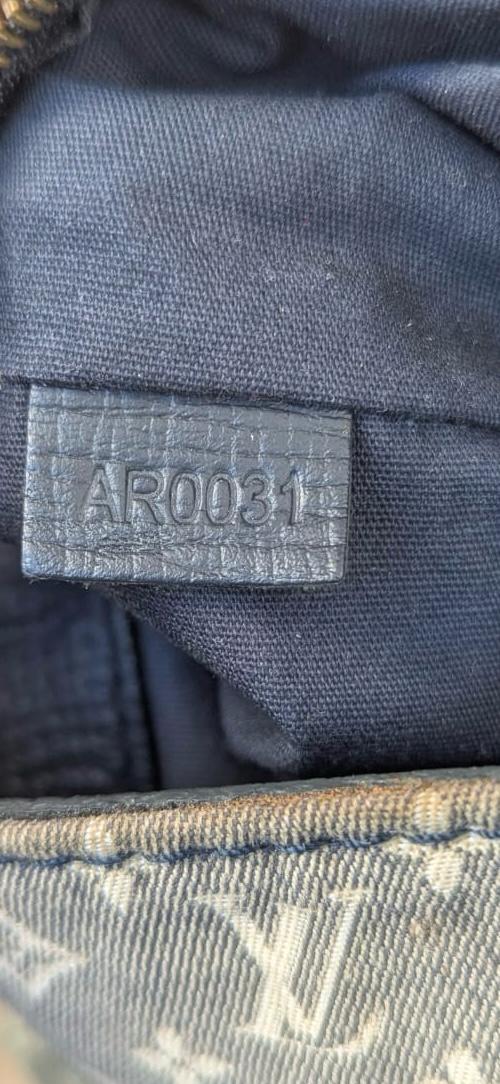 Louis Vuitton Monogram Idylle Rendez-Vous Hobo – Marine Blue (2001)