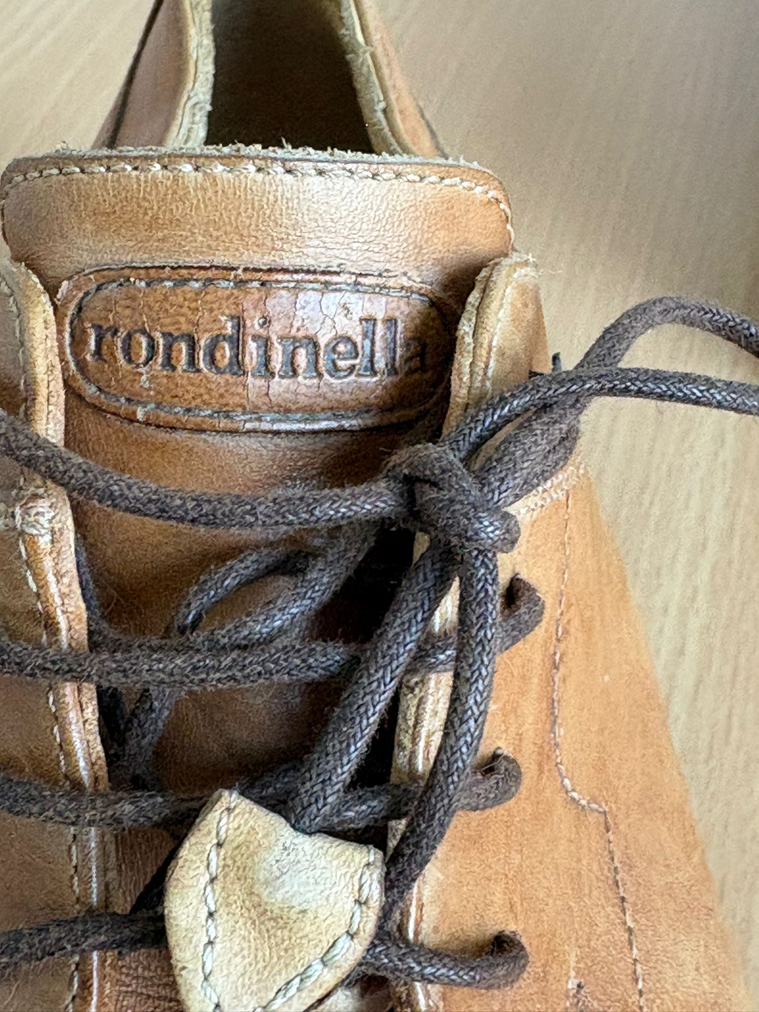 Rondinella Vintage Tan Leather Lace-Up Shoes – Size 39
