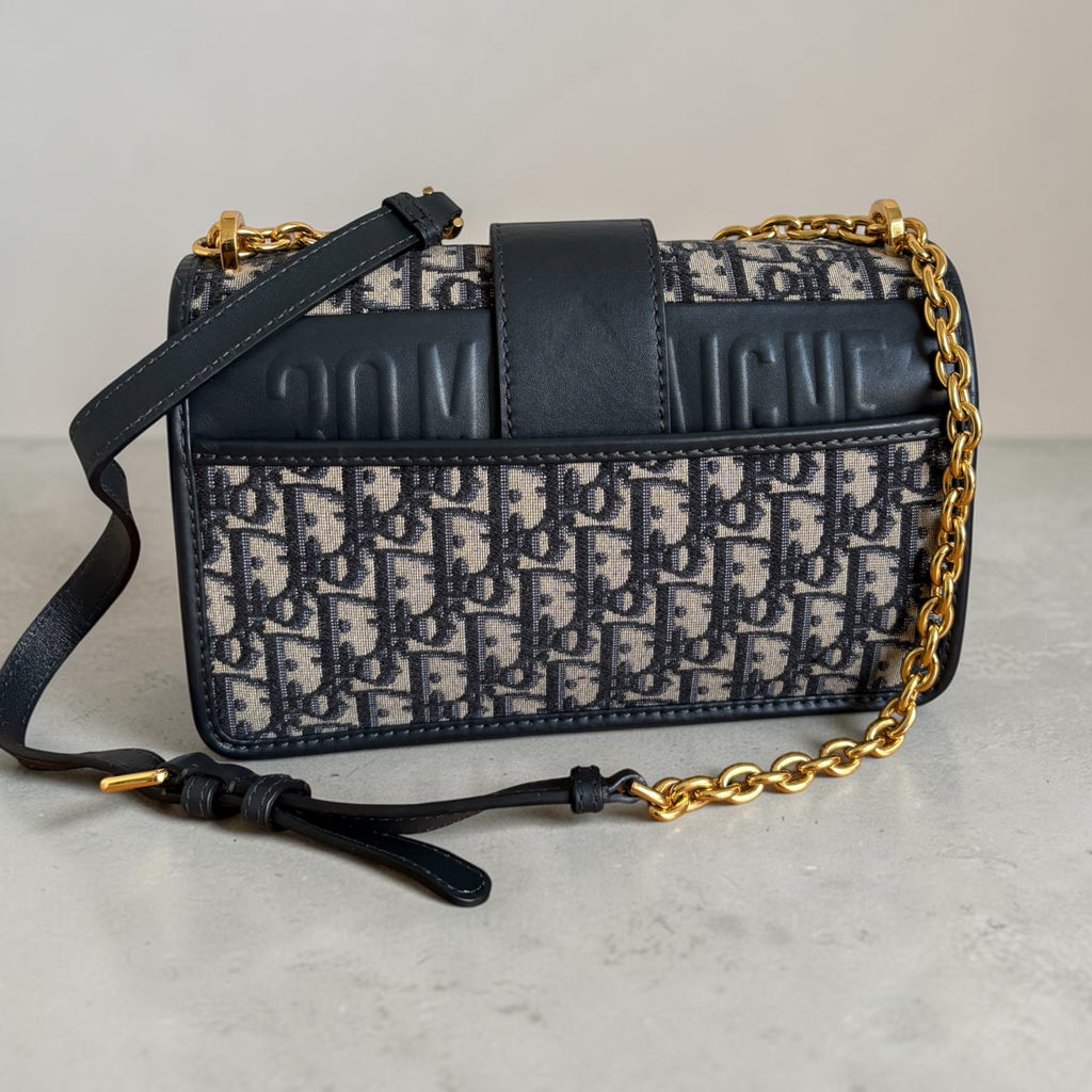 Christian Dior 30 Montaigne Bag – Oblique Jacquard & Navy Leather