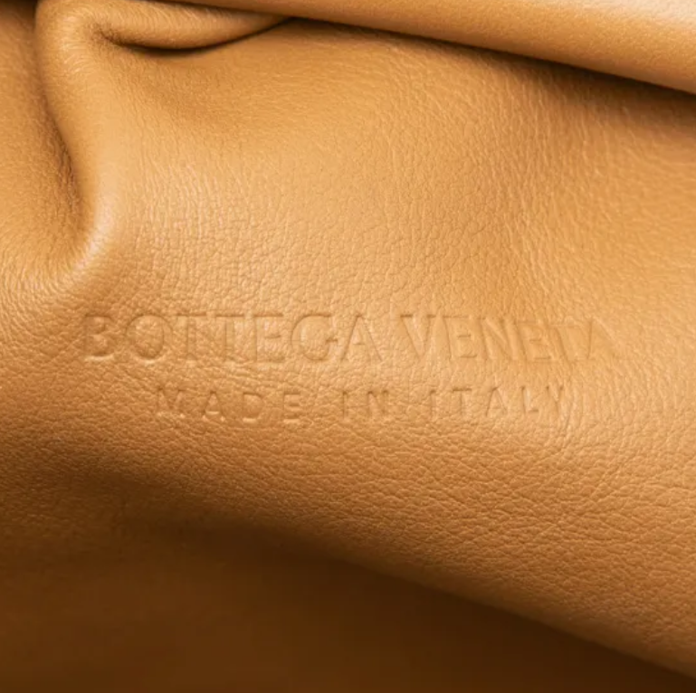 Bottega Veneta Vintage Leather Drawstring Clutch — Camel