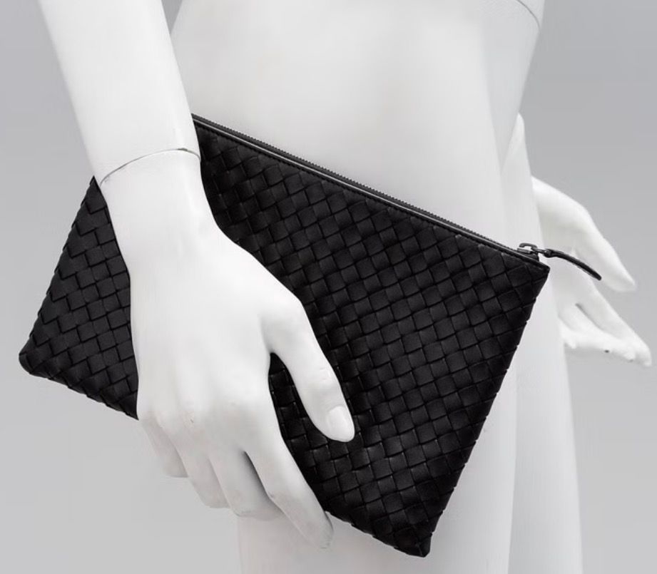 Bottega Veneta Intrecciato Leather Large Clutch — Black